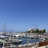 <div align="left"><font size="2"> Im Stadtgebiet von Palma verläuft der Radweg zwischen Jachthafen und mehrspuriger (Schnell-)straße. Auch hier laufen die 2-Füßer ohne auf Vorrechte zu achten blind über den Radweg. -- Die Boote hier im Hafen sind teilweise recht nett anzusehen, bei einigen ist der Zahn der Zeit aber recht aktiv. Ich habe an nicht wenigen Booten Ruder gesehen, die nur noch aus Muscheln und Algen bestehen.<br /><br />